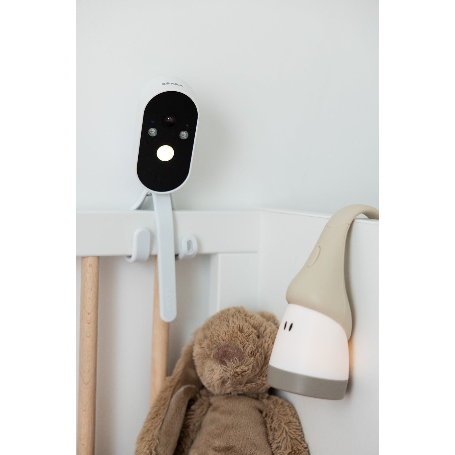 Zen Travel Portable night light Video baby monitor, 2.8" screen, 36h battery life, No Wi-Fi required - White